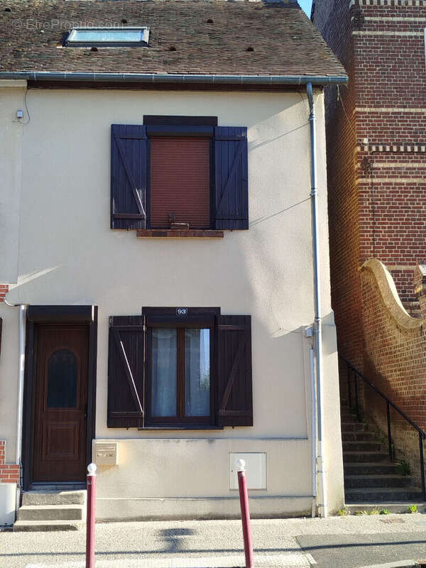 Maison à BEAUVAIS