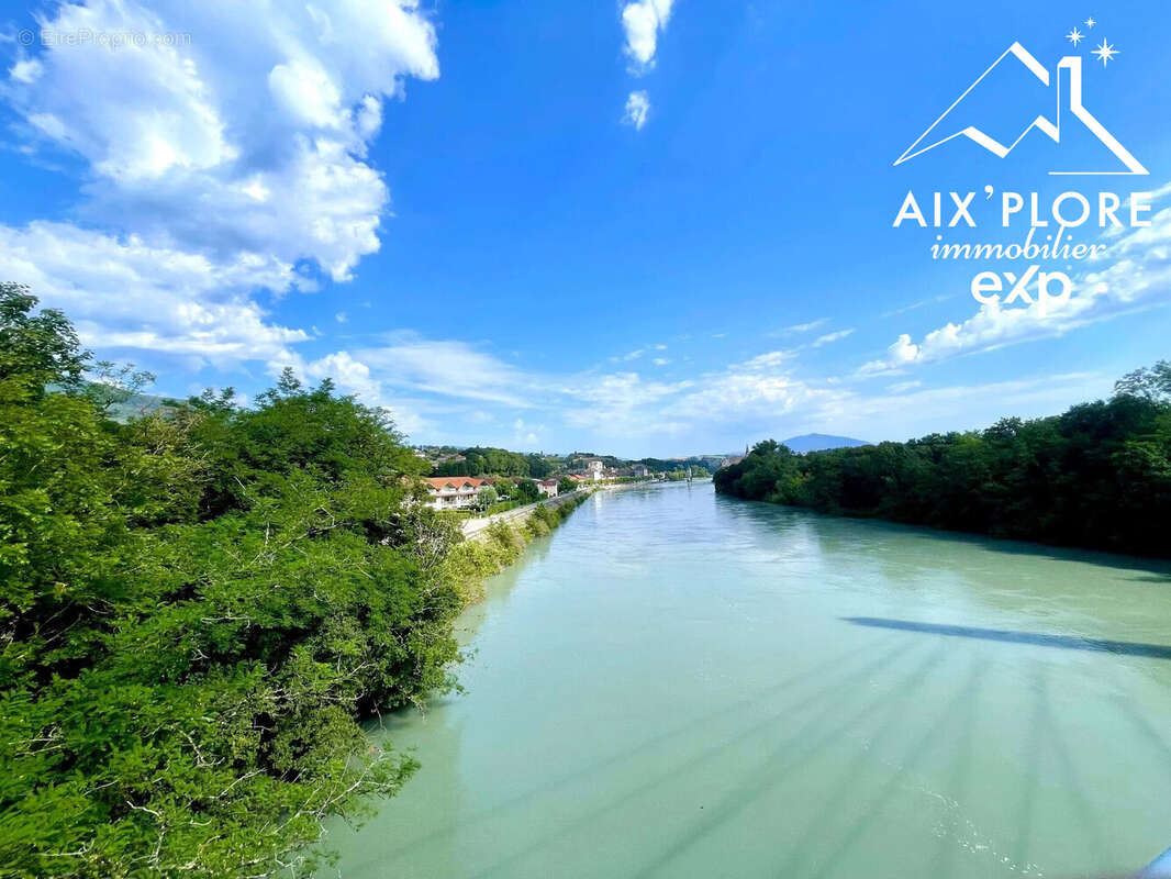 Appartement à SEYSSEL