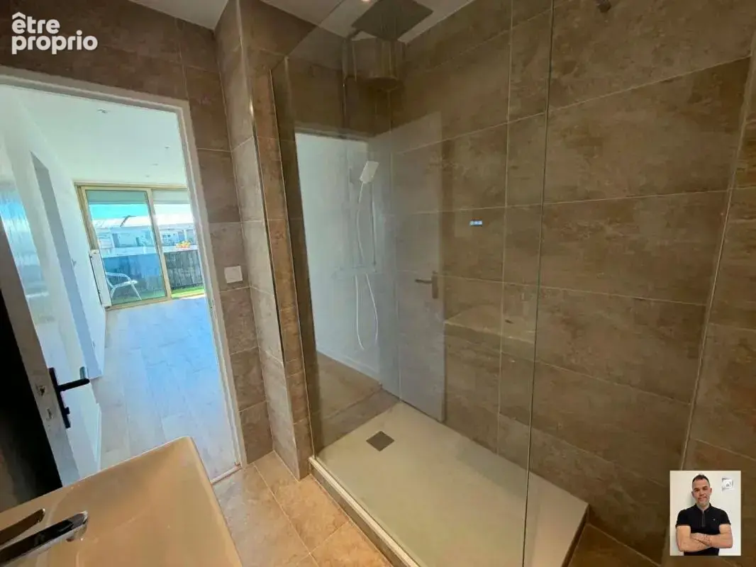 Appartement La Seyne Sur Mer 3 pièce(s) 54 m2 - photo 10