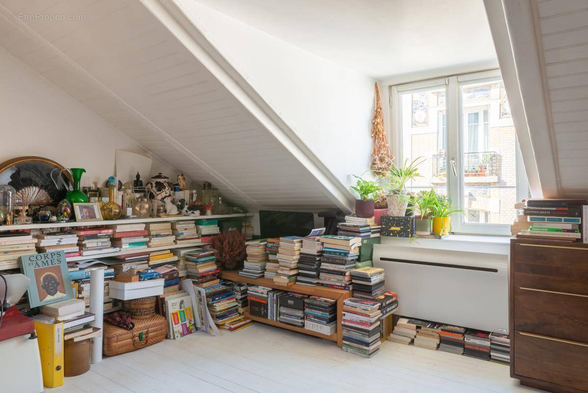 Appartement à PARIS-11E