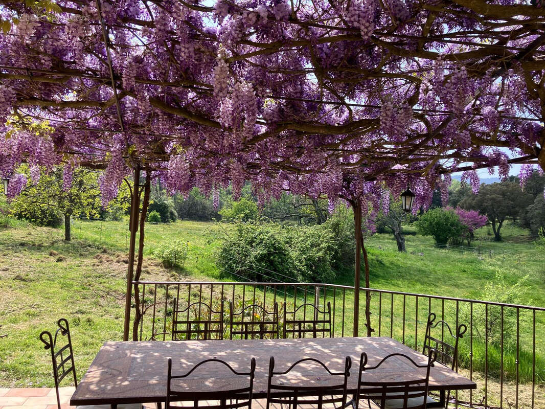 Maison à PLAN-DE-LA-TOUR