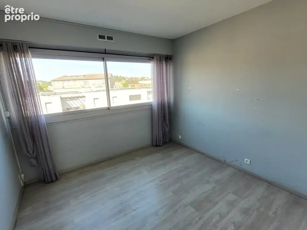 Appartement Centre Alès - 4 pièces - 78.54 m² - photo 6