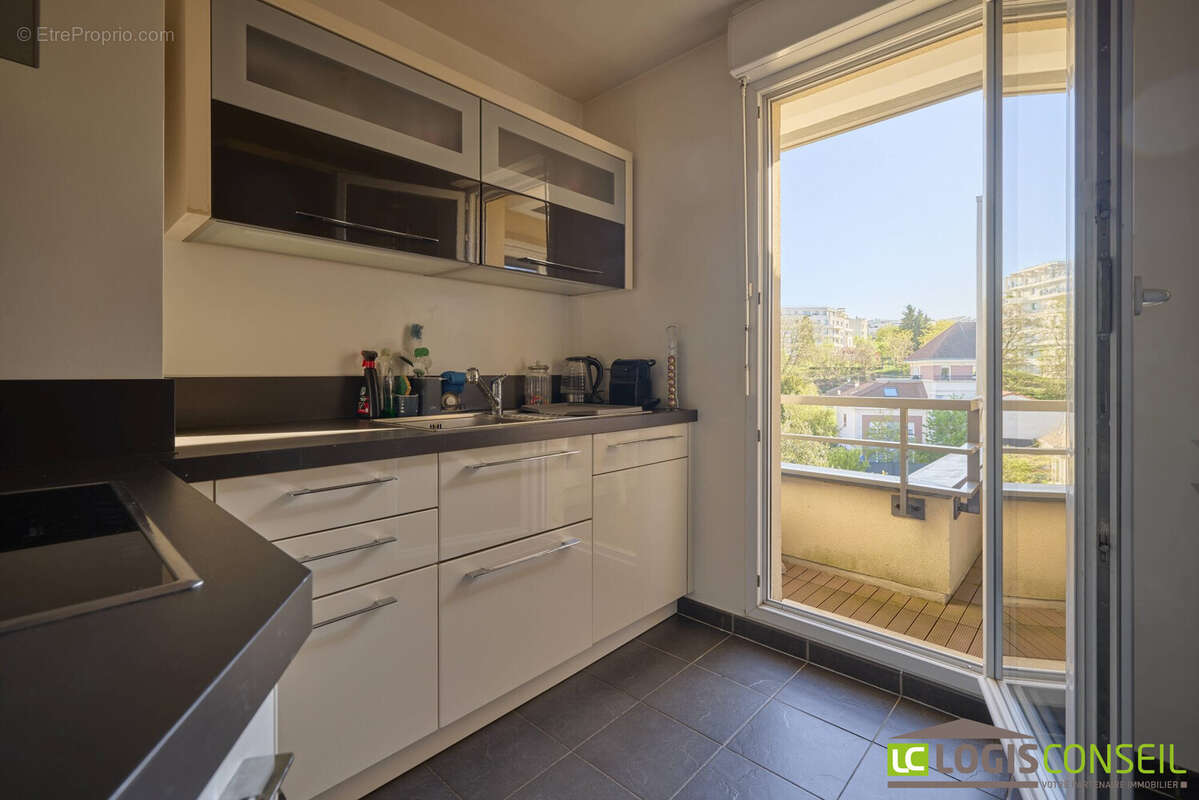 Appartement à CHATILLON