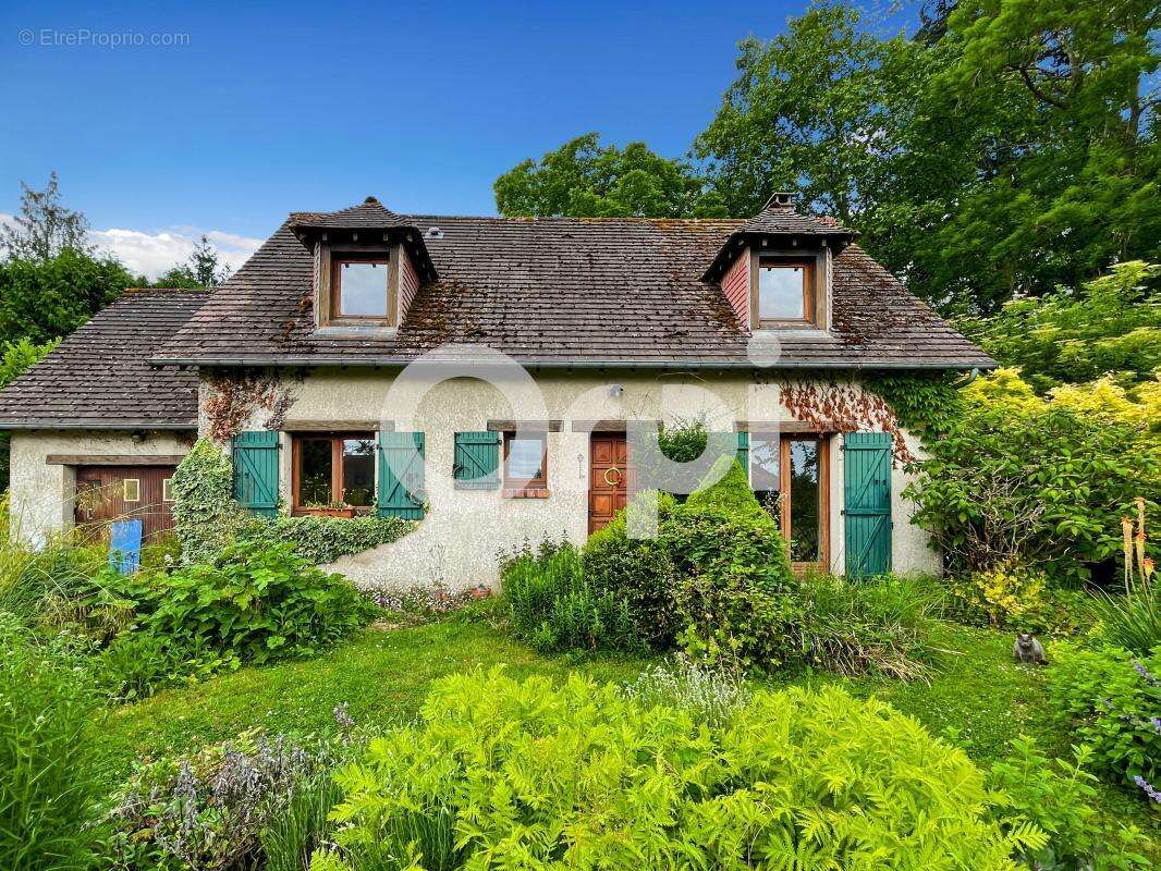 Maison à ANGERVILLE-LA-CAMPAGNE