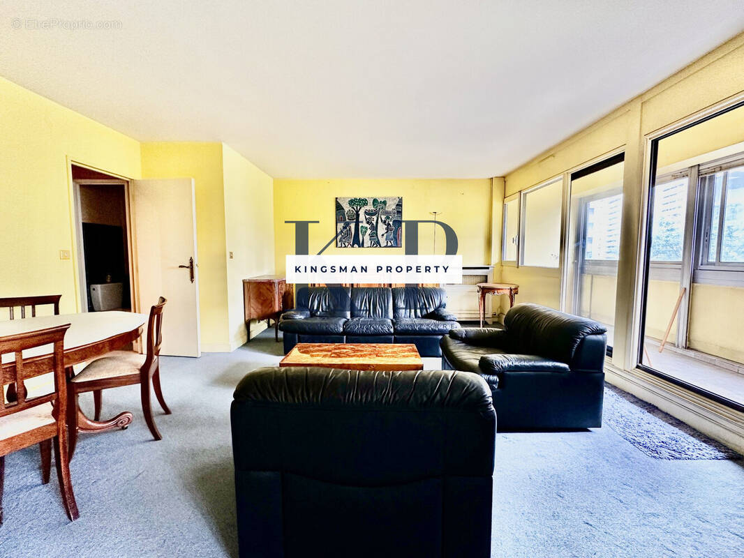 Appartement à PARIS-20E