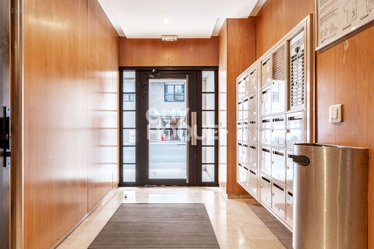 Appartement à ASNIERES-SUR-SEINE