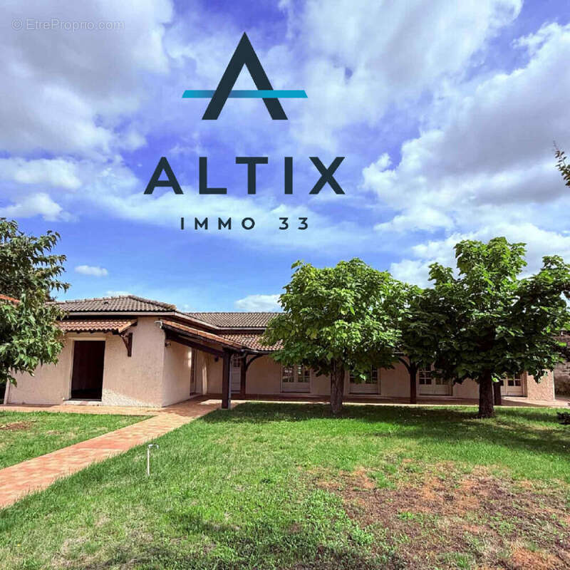 Maison à SAINT-LOUBES