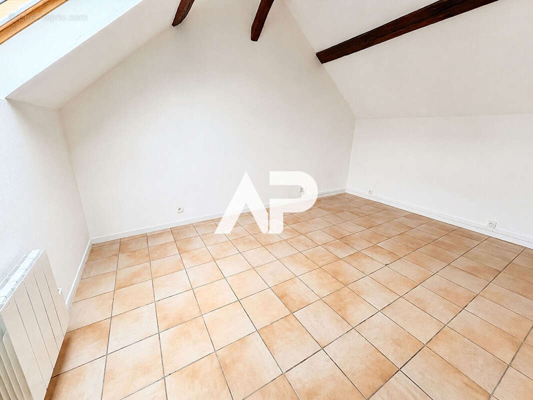 Appartement à GROSLAY