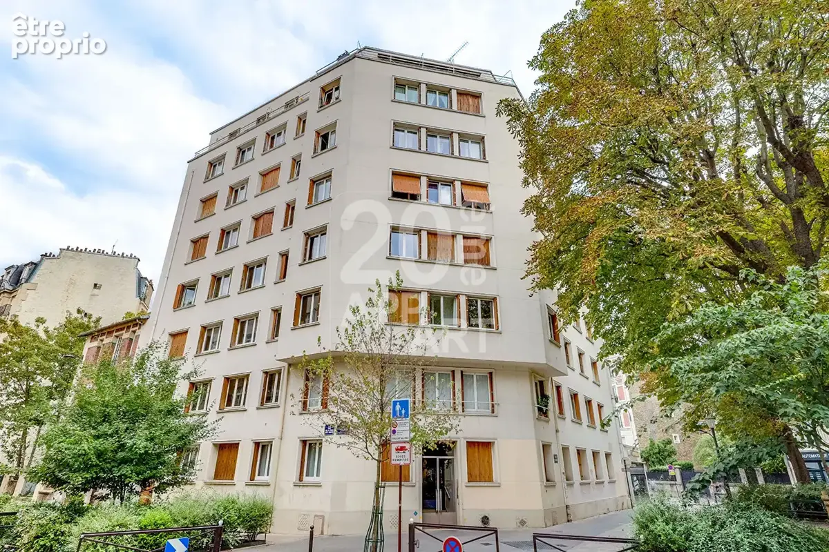 Appartement à PARIS-20E