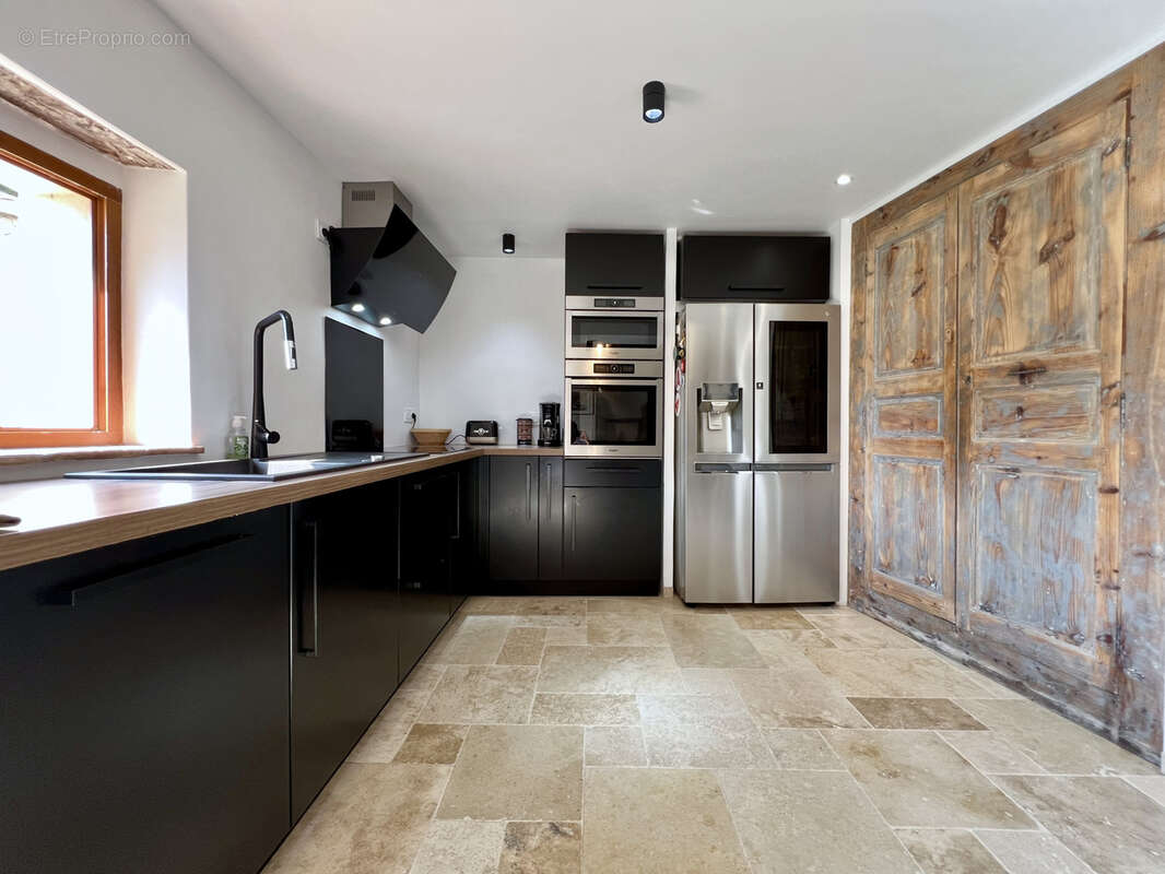 Maison à PLAN-DE-LA-TOUR