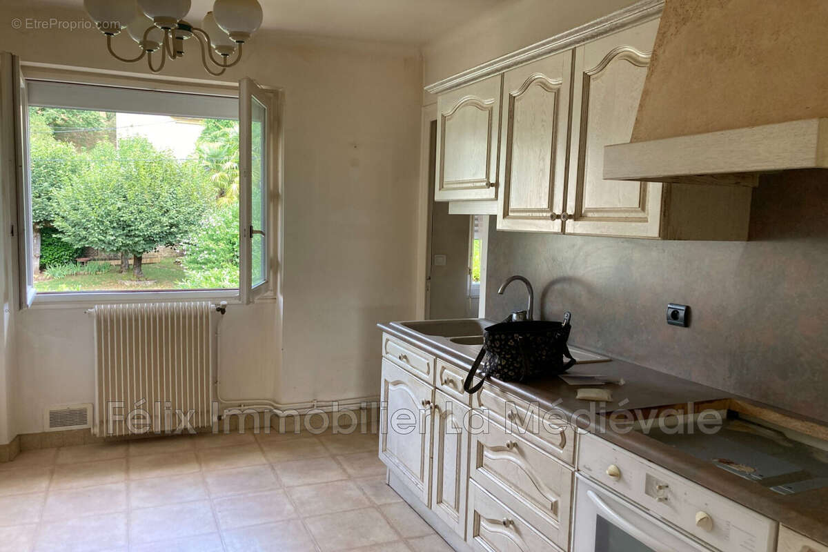 Appartement à SARLAT-LA-CANEDA