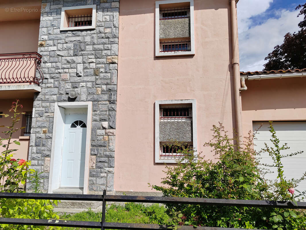 Maison à VILLENEUVE-TOLOSANE