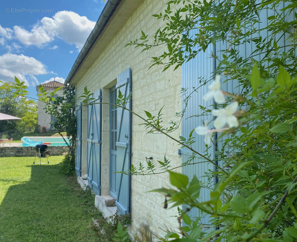 Maison à BAGAT-EN-QUERCY