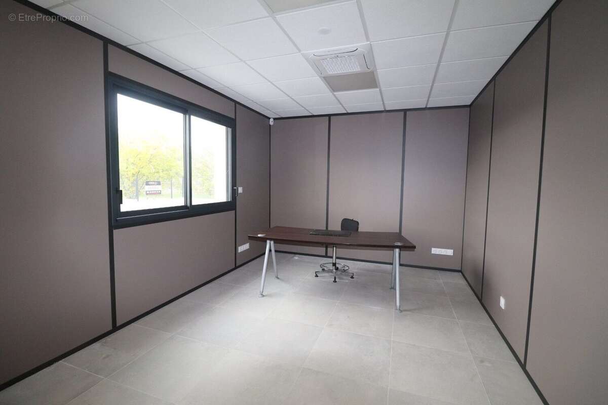 Commerce à SAINT-VALLIER