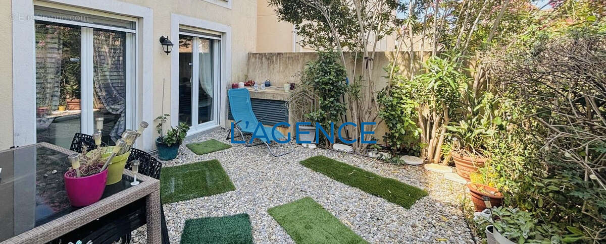 Appartement à HYERES