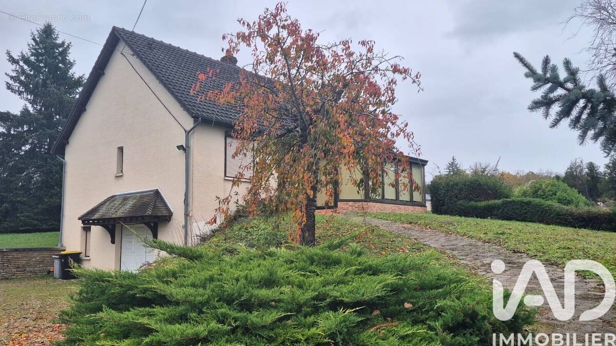 Photo 1 - Maison à TANLAY