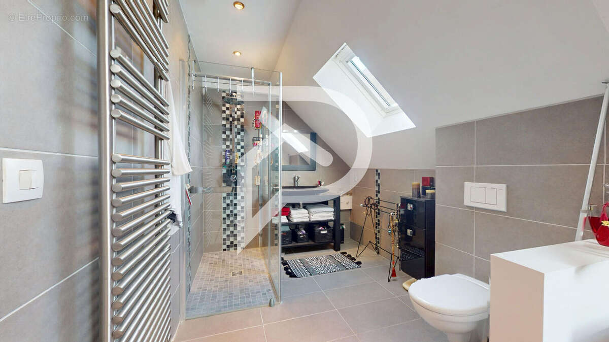 Maison à LA FERTE-ALAIS