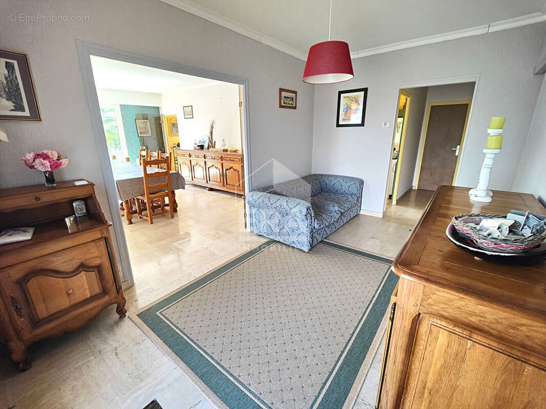 Maison à SAINTE-SEVERE