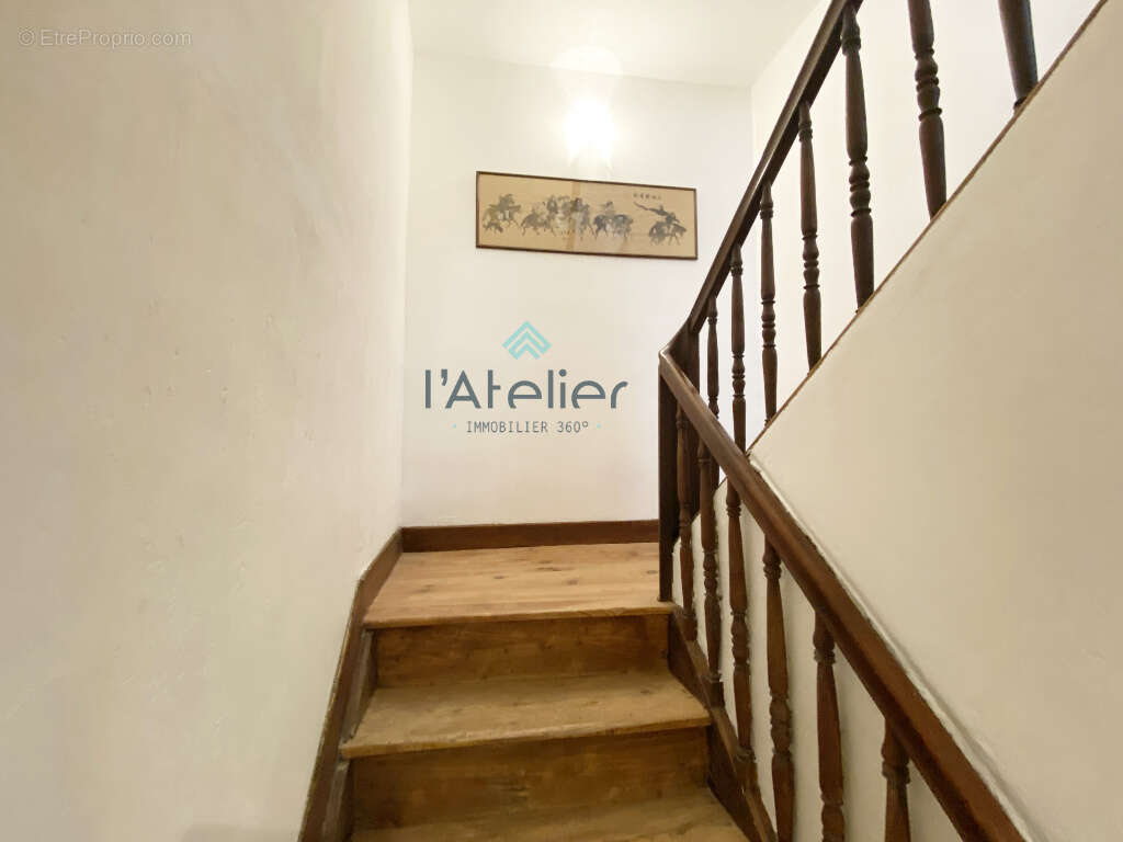 Maison à SARRANCOLIN