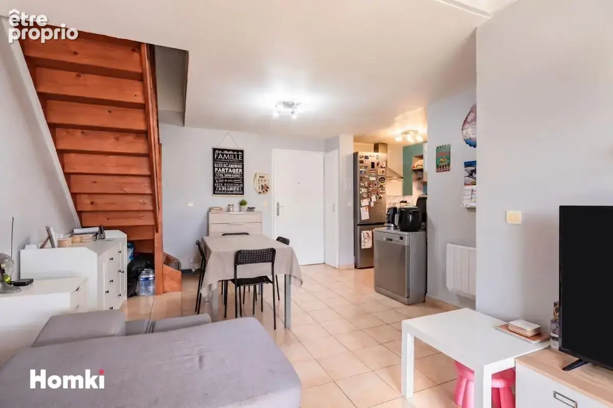 Appartement T3 de 56 m² à Narbonne 11100, Avenue Élie Sermet - photo 3