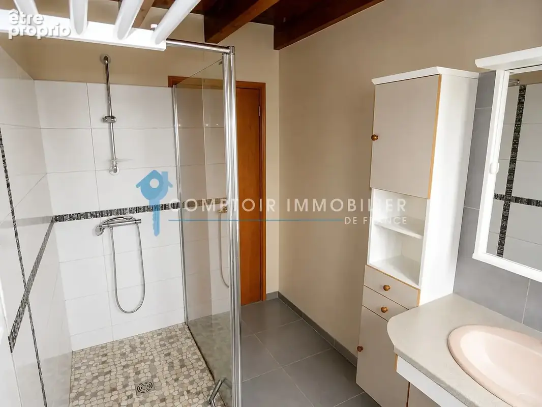 Lunel-viel - propriété de charme sur près de 1,5 hectares   maison, hangar et chalet indépendant - photo 8