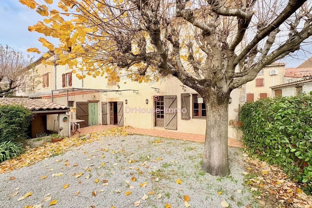 Maison à MOUSSOULENS