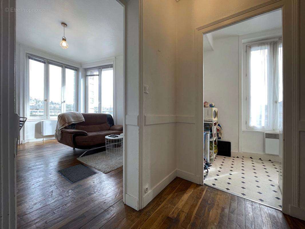 Appartement T2 meublé - 39 m2 - photo 4