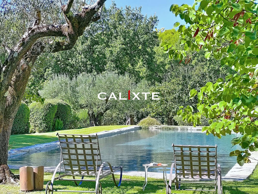 Maison à TOURRETTES