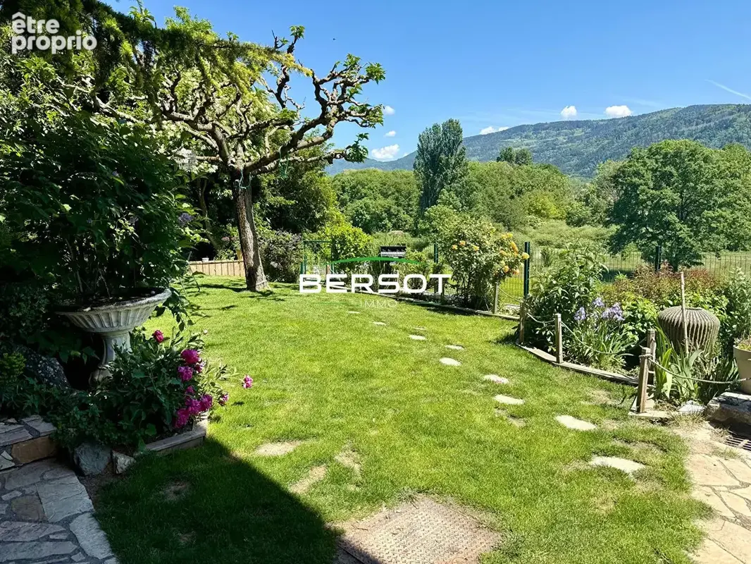 Maison individuelle  5 pièces à BONS EN CHABLAIS - photo 8