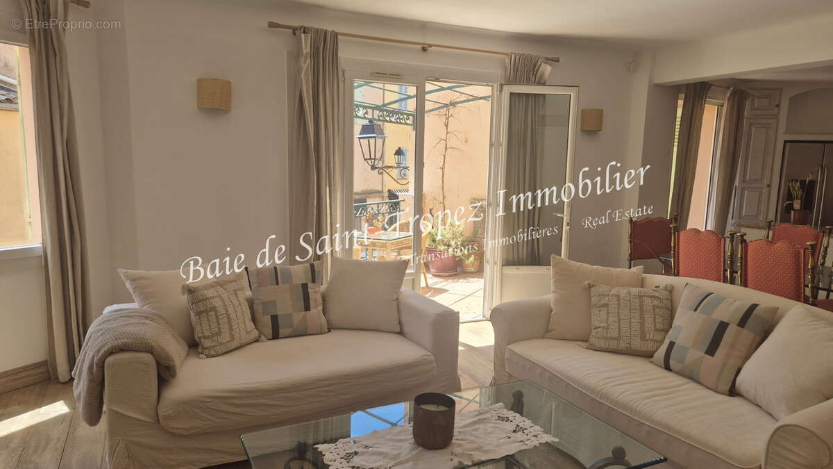 Appartement à SAINT-TROPEZ
