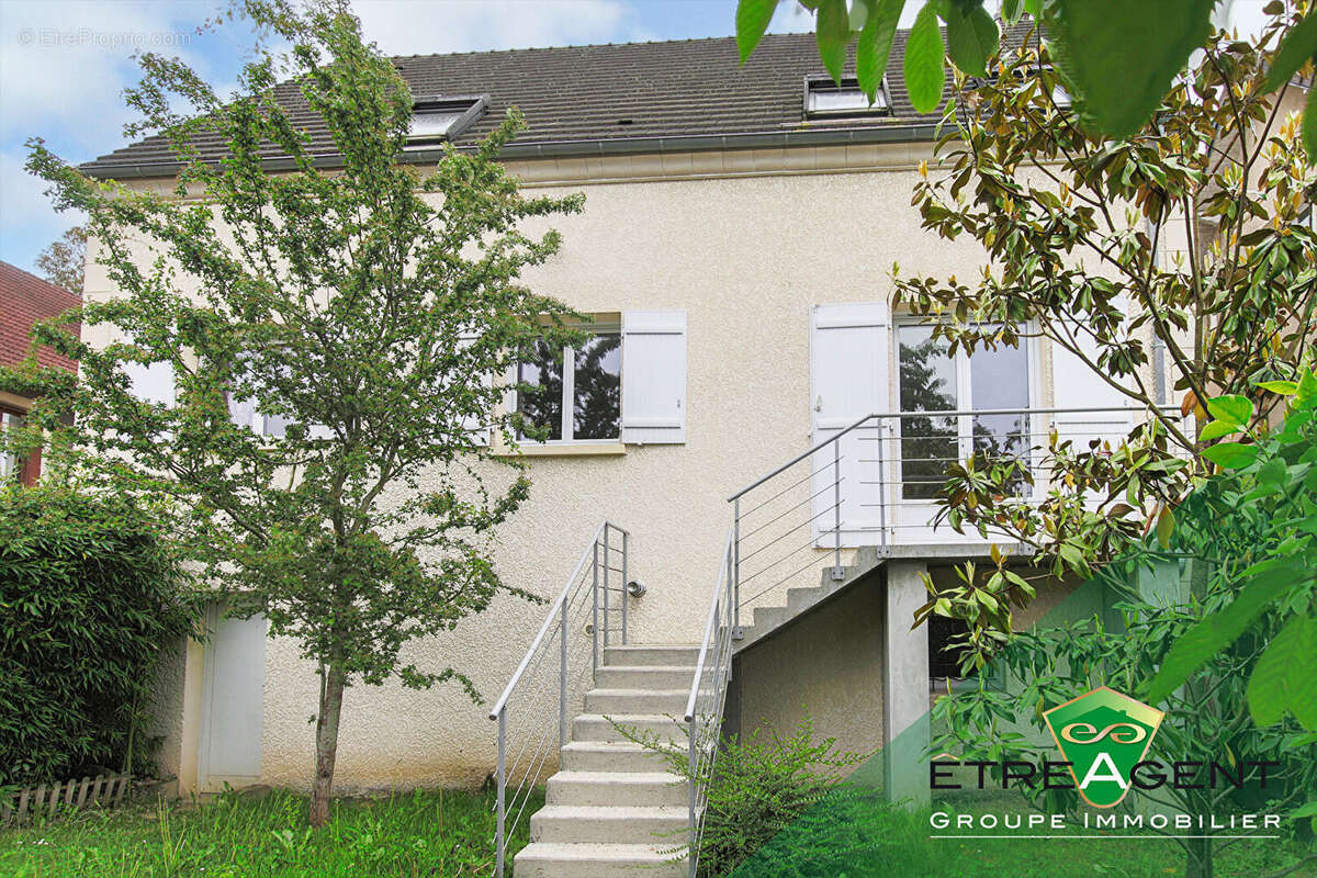 Maison Beaumont Sur Oise 6 pièce(s) 136 m2 - photo 4