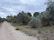 Terrain à CEYRAS