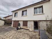 Maison à GOUSSAINVILLE