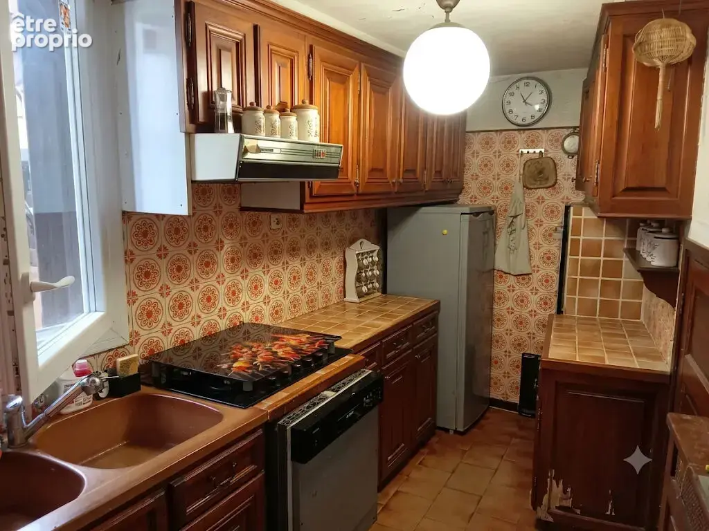 RARE SUR LE SECTEUR : Maison  (F4) de charme au coeur de Coubron ! - photo 4