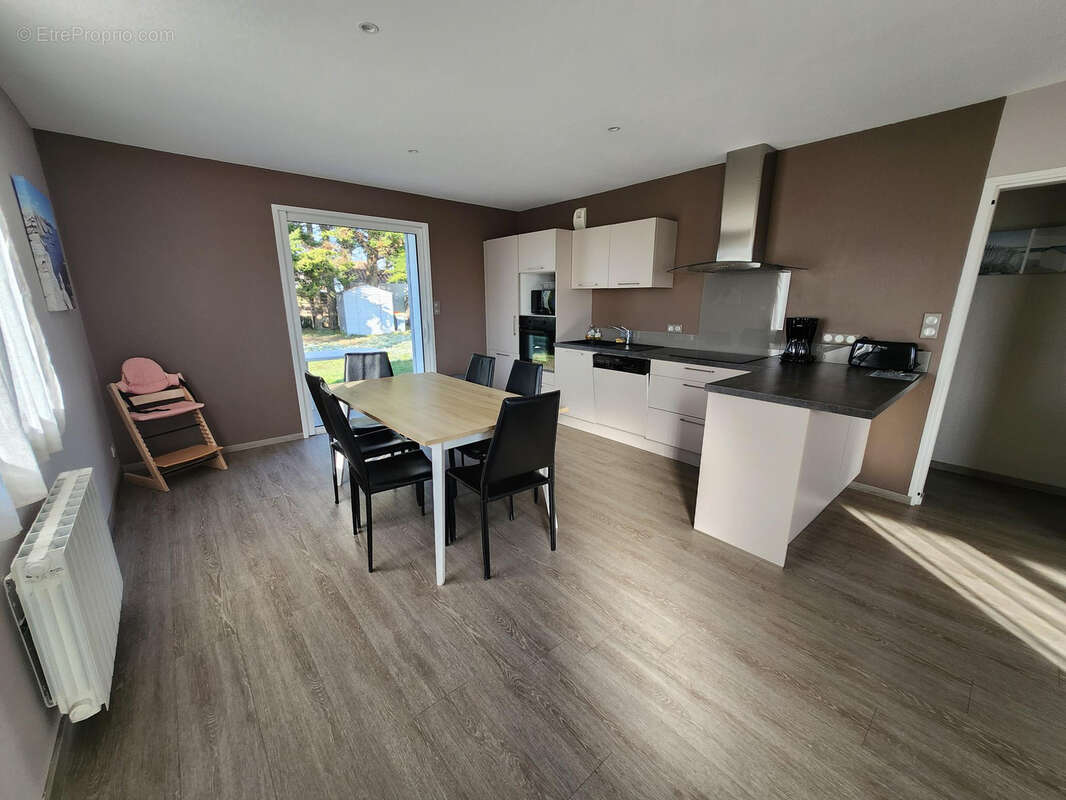 Maison à SAINT-HILAIRE-DE-RIEZ