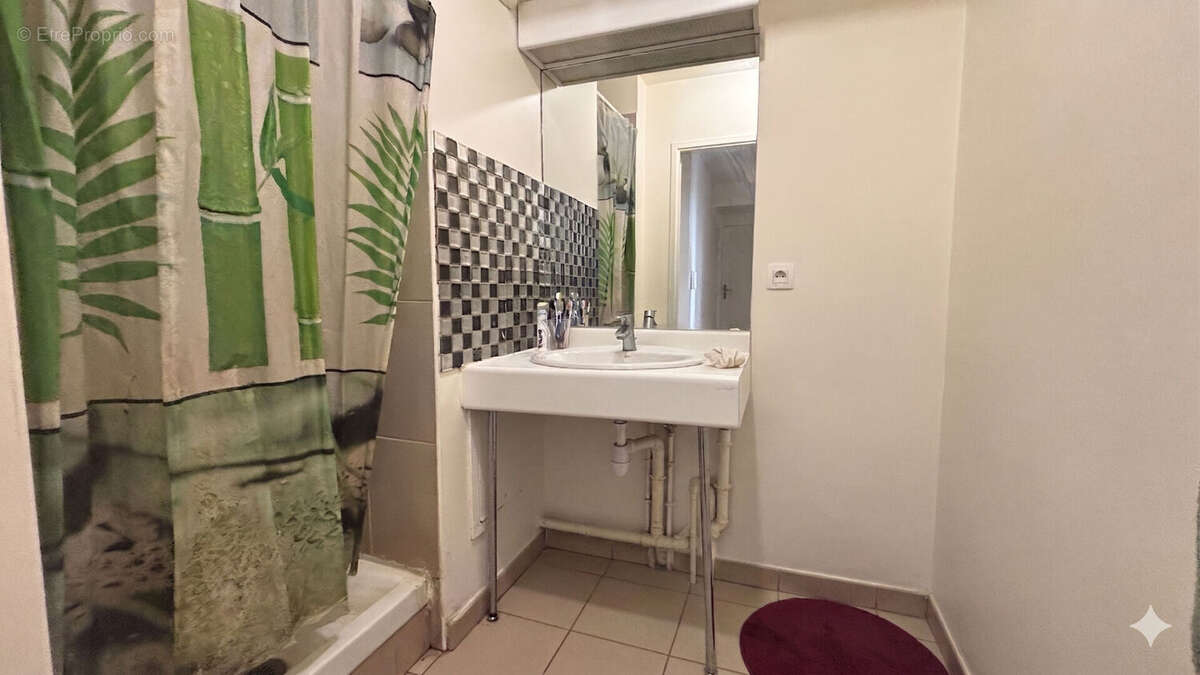 Appartement à CORBEIL-ESSONNES