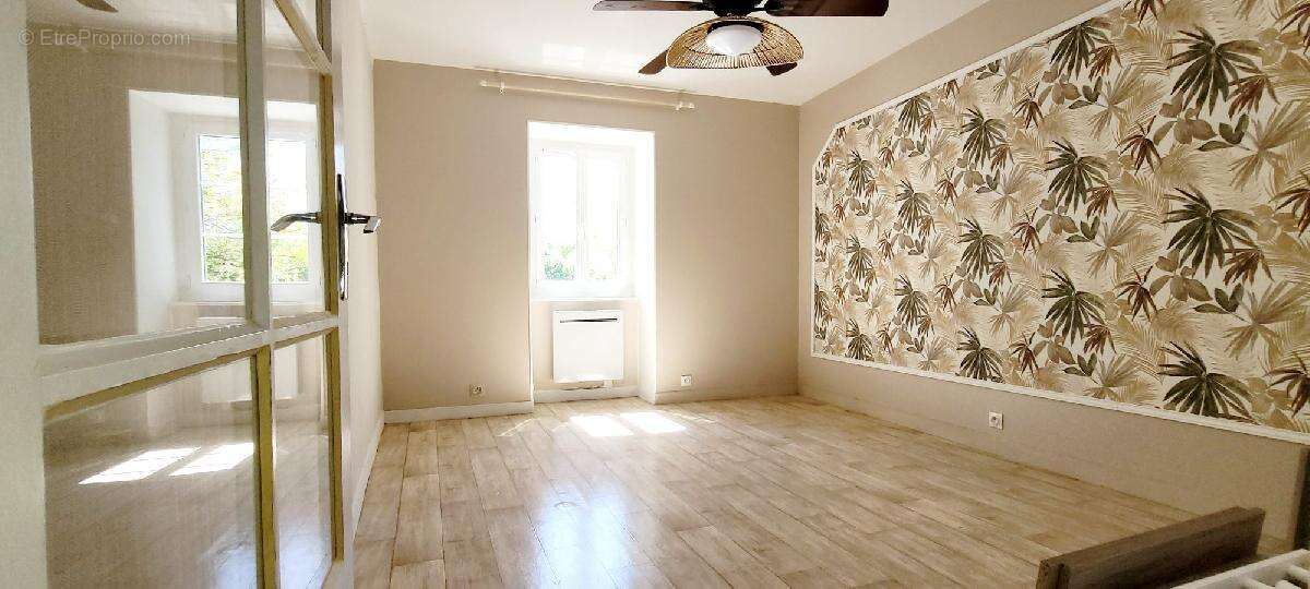 Maison 123 m² à Saint-Jean-D'angely  - photo 2