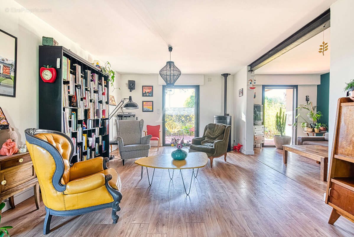 Maison à SAINT-BARTHELEMY-D&#039;ANJOU