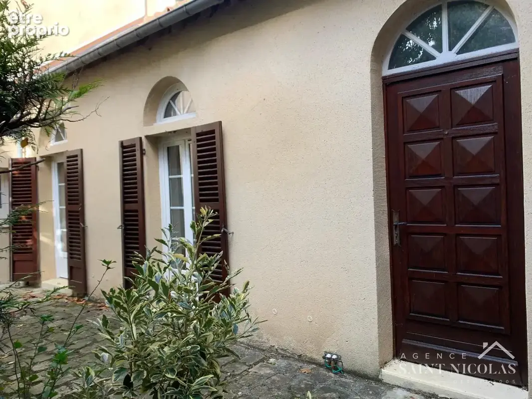 FLINS Dans un environnement privilégié, maison de charme 3 pièces 2 chambres, jardin privatif et parking. - photo 13