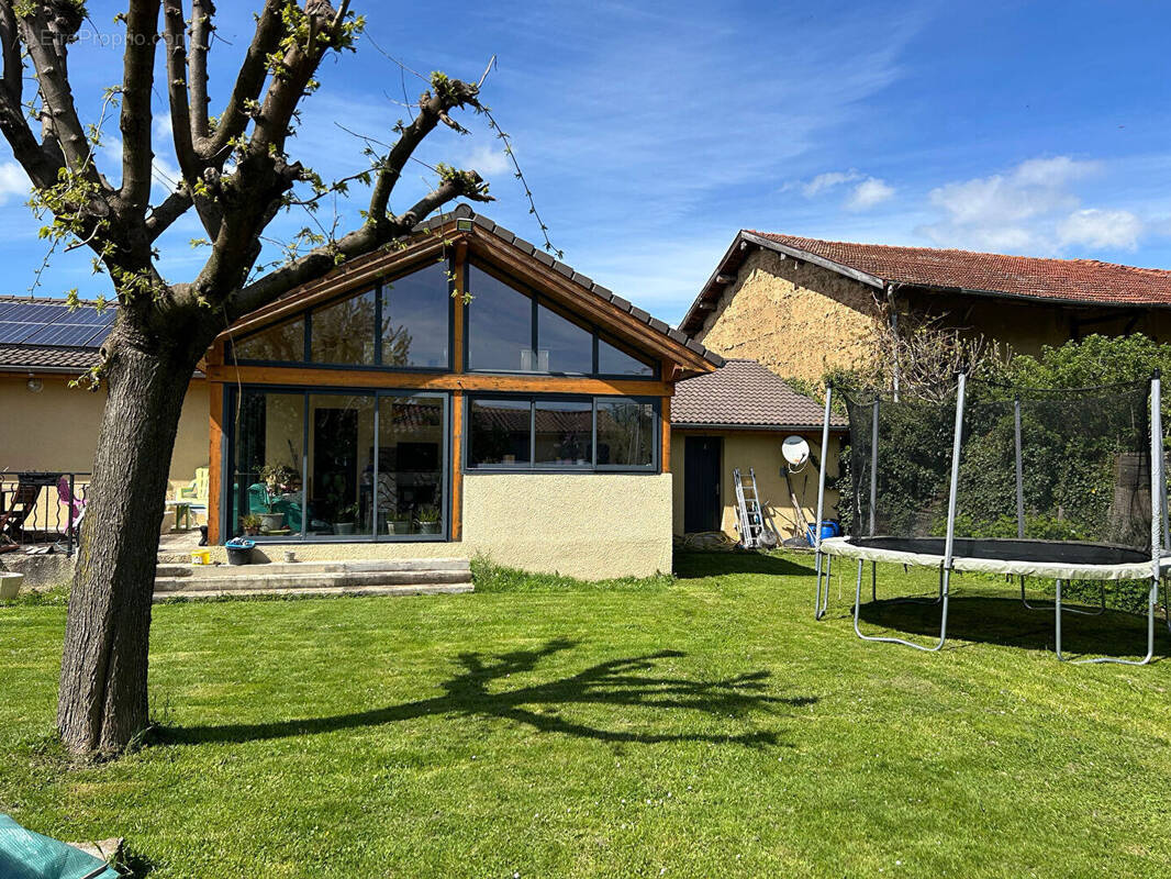 Maison à SARDIEU
