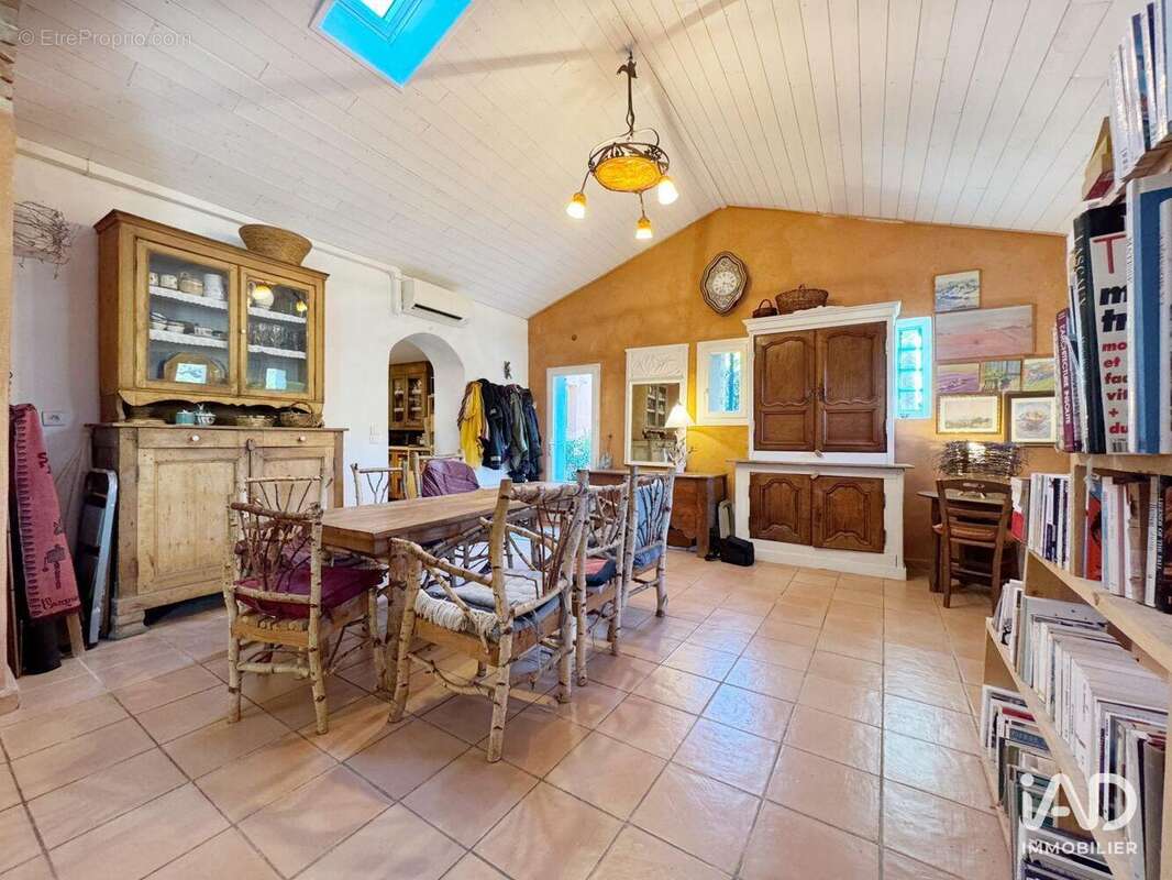 Photo 7 - Maison à BORMES-LES-MIMOSAS