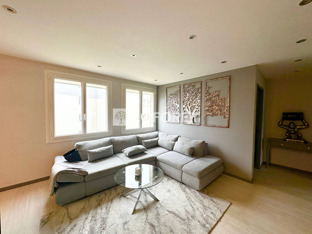 Appartement à CHANTRAINE