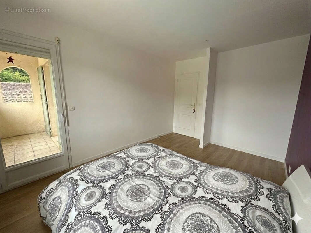 Maison à LE PIAN-MEDOC