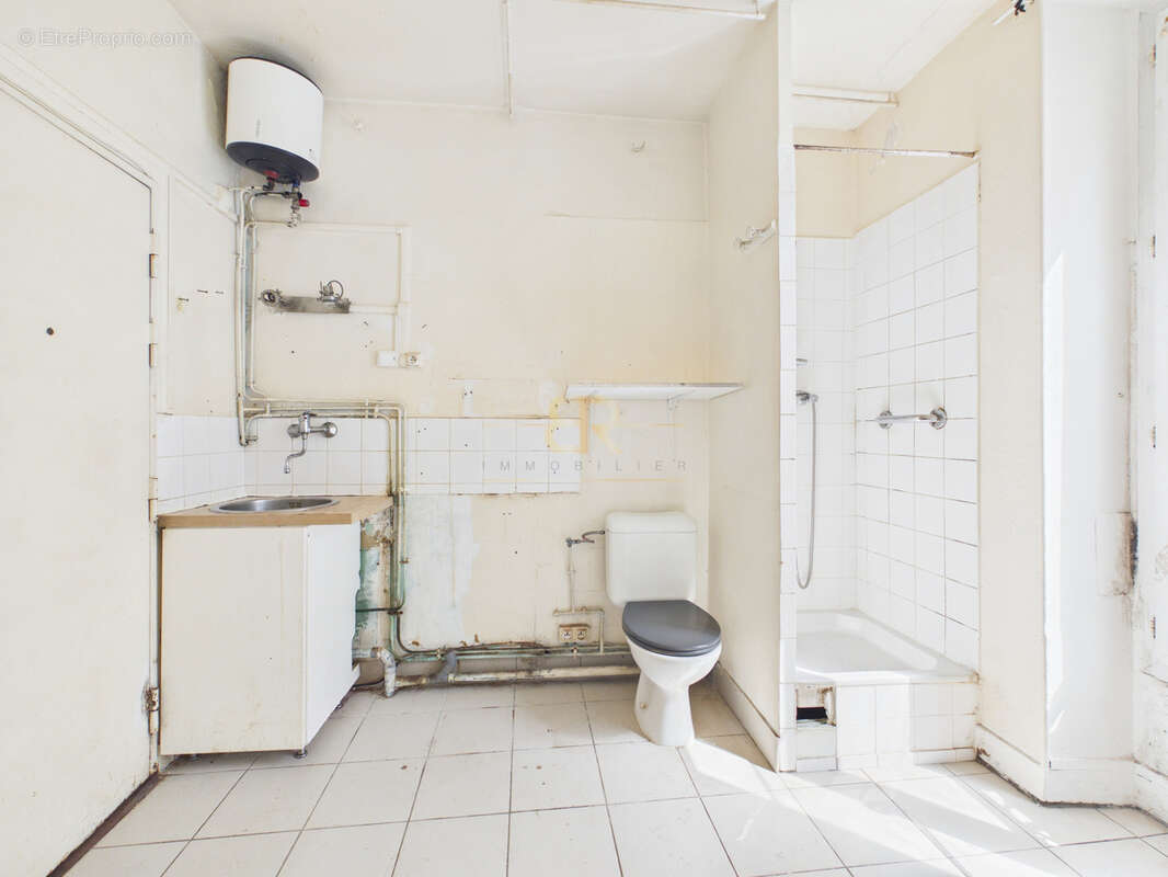 Appartement à PARIS-10E