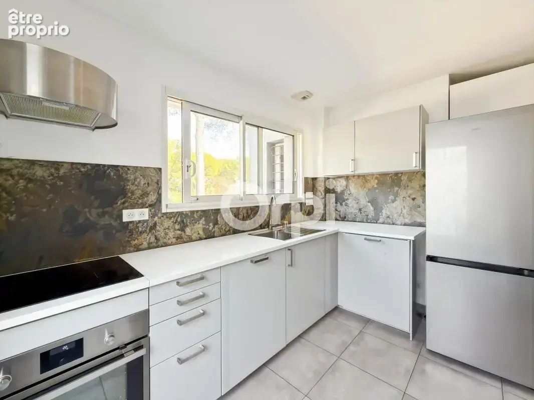 ** Maison 3 pièces 102 m2 - Jardin - 4 stationnements ** - photo 6