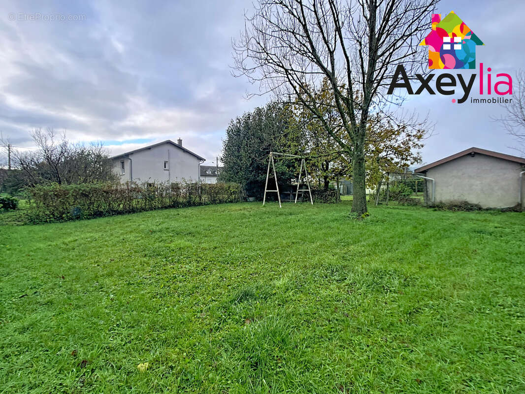 Maison à POUILLY-LES-NONAINS