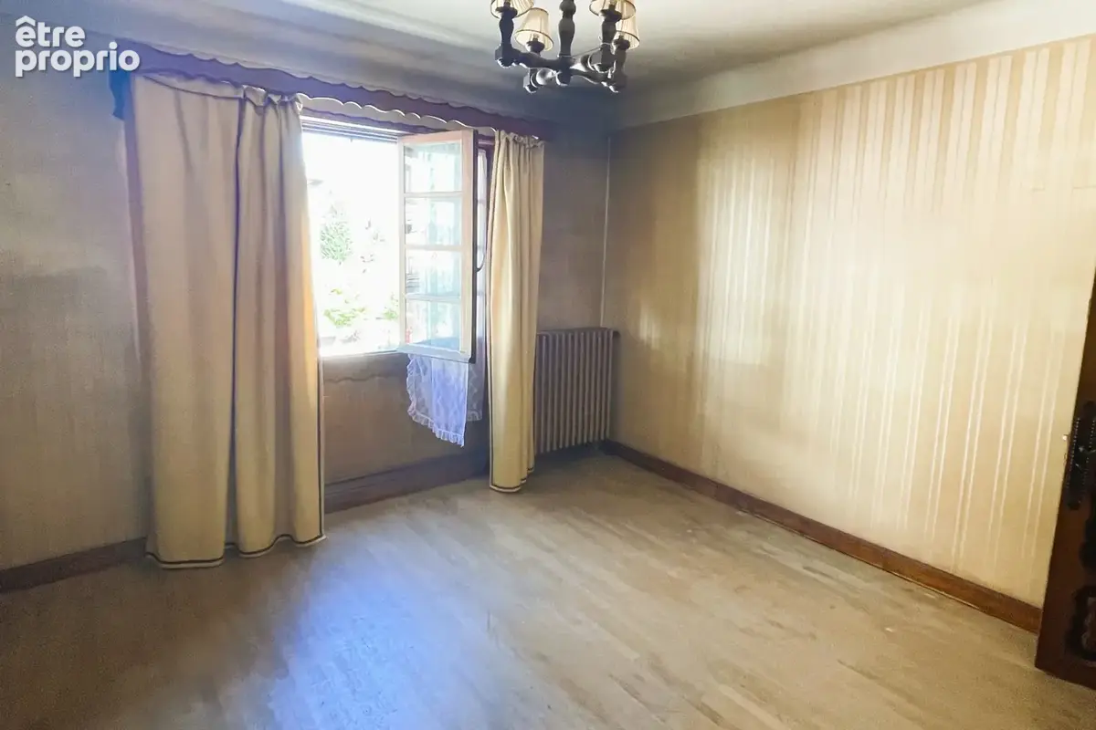 Maison de ville avec terrain et potentiel d'aménagement - photo 8