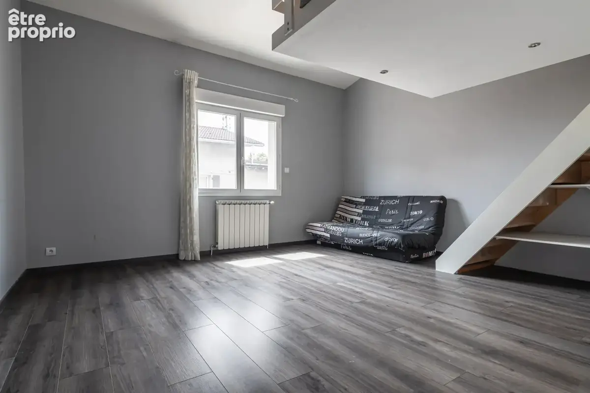 Maison de 212 m2 (intersection Rillieux/Caluire/Sathonay) avec Piscine - photo 19