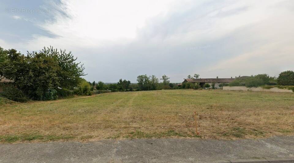 Terrain à LABEGE