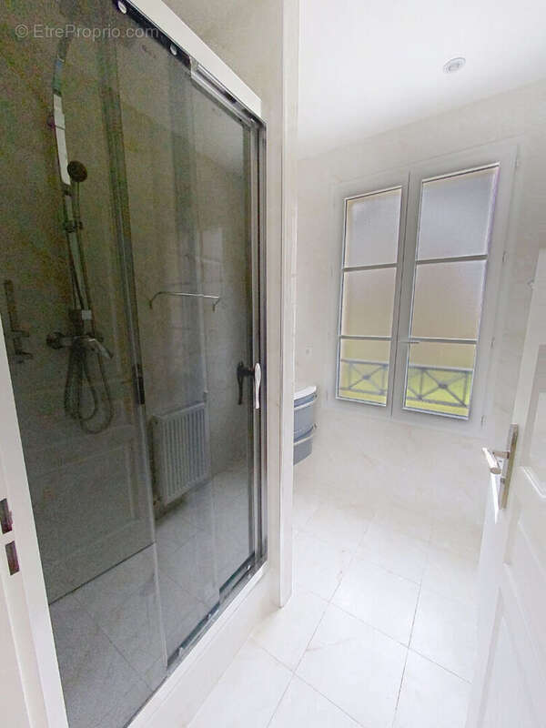 Maison à BAILLY-ROMAINVILLIERS